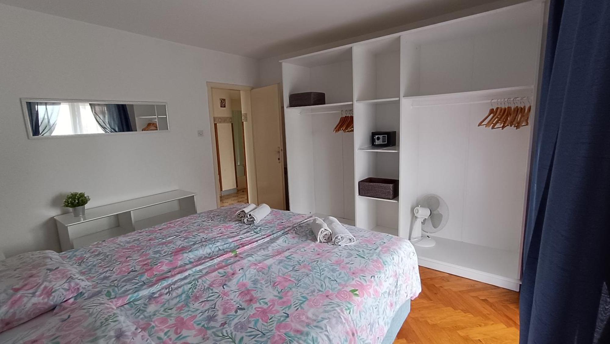 Apartments Gabriela Porec Ngoại thất bức ảnh